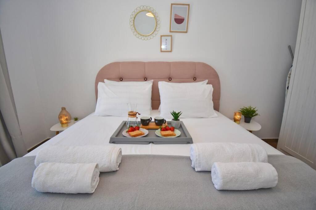 Potamos Deluxe White Apartment Kültér fotó