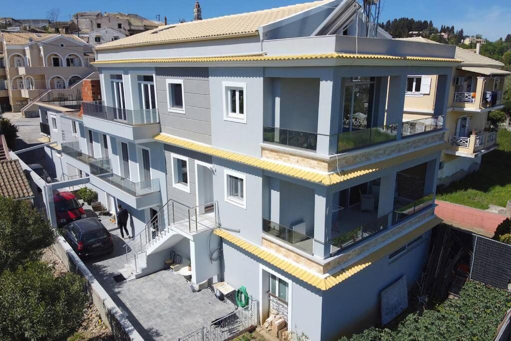 Potamos Deluxe White Apartment Kültér fotó